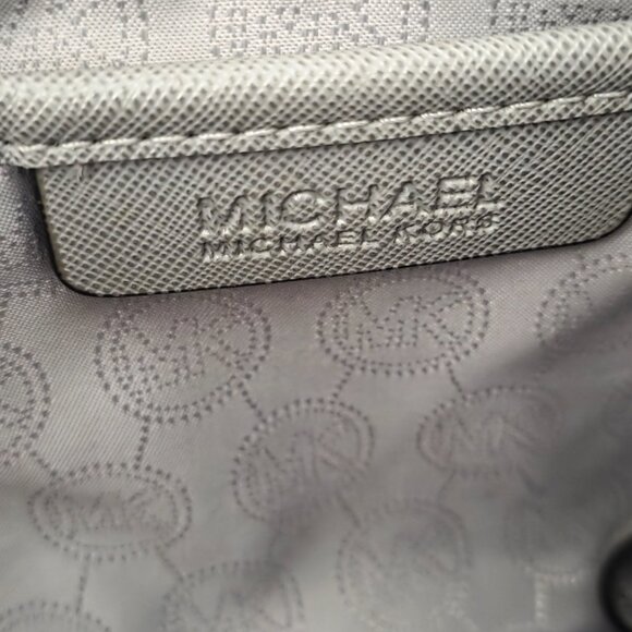 Michael Kors Selma Satchel - Picture 5 of 6